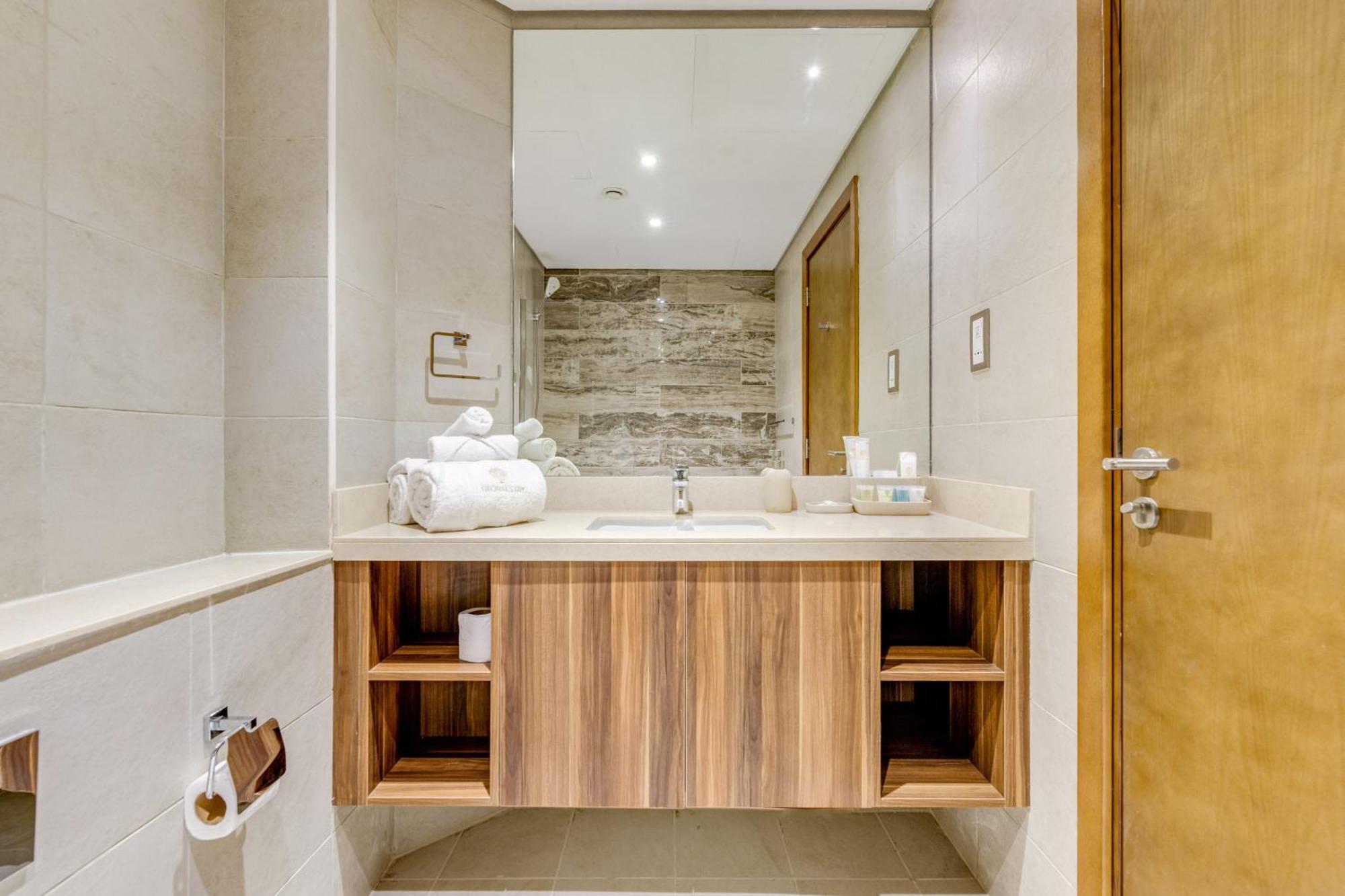 Luxury Azizi Mina Beachfront Apartments Dubaj Exteriér fotografie